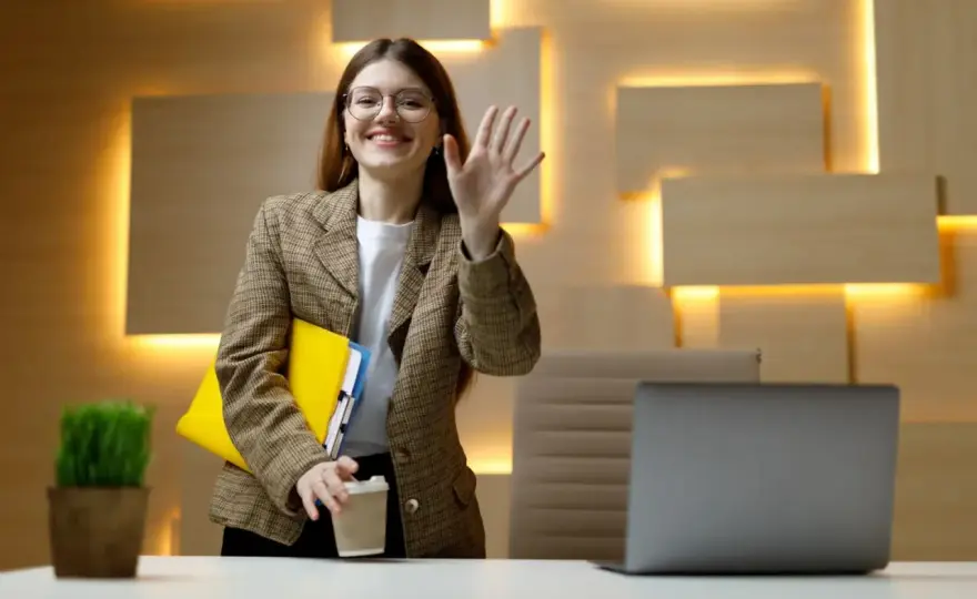 Wspólnik pracuje bez umowy? Sprawdź, czy to legalne!