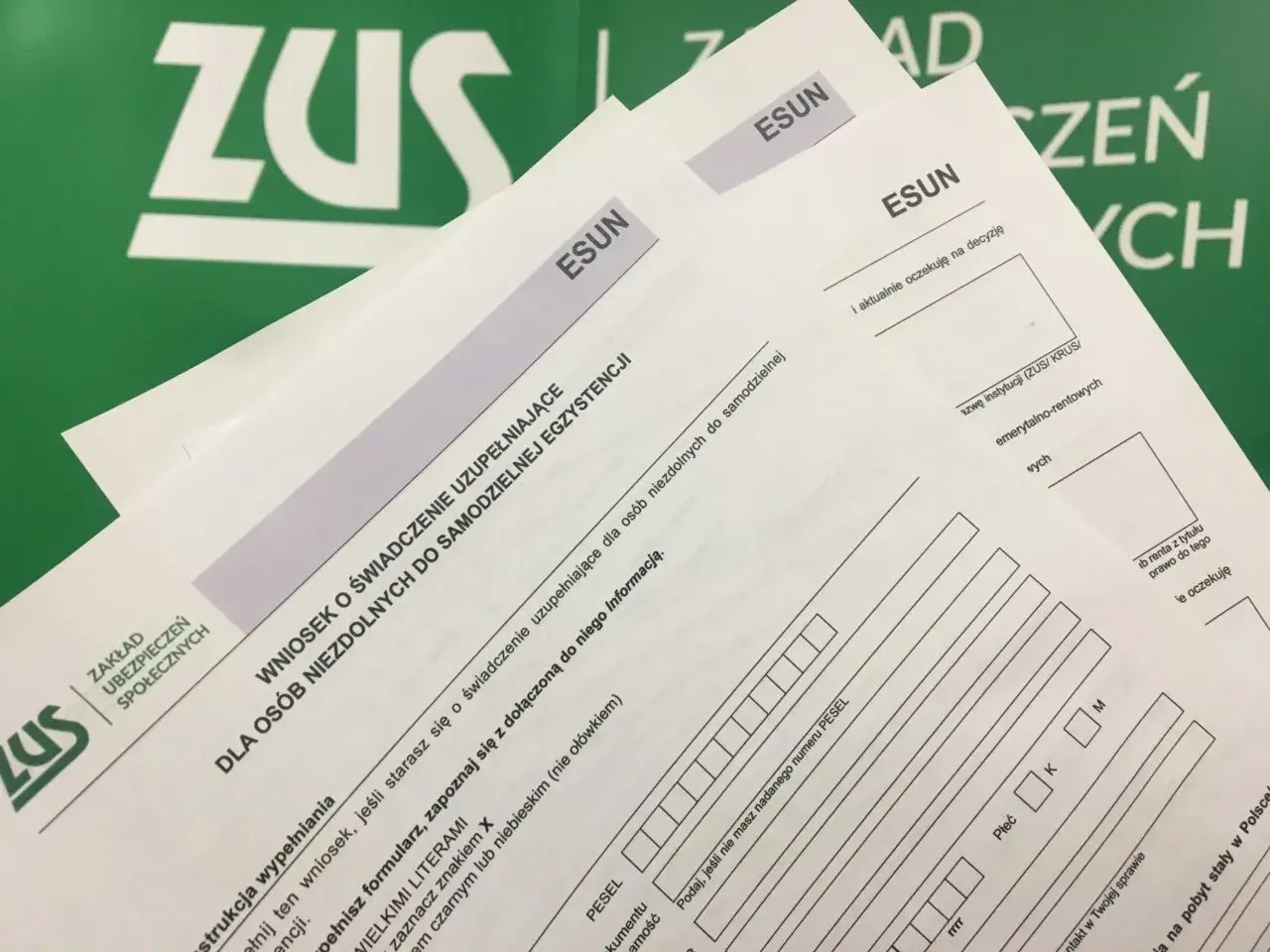 Wniosek o świadczenie wspierające dla osób niezolnych do samodzielnej egzystencji. Dokument ZUS.